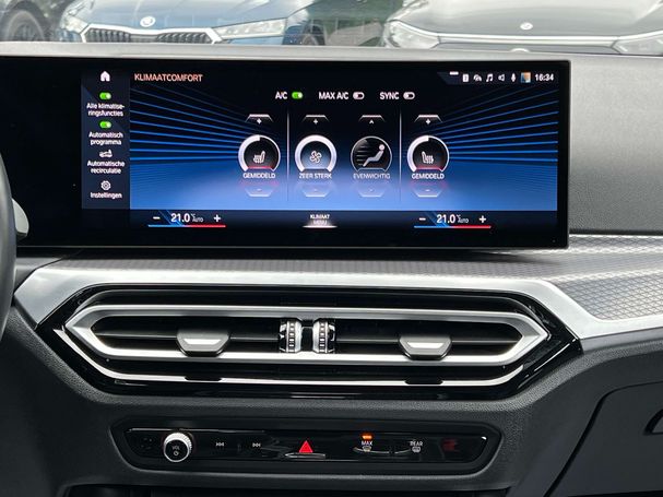 BMW 320i Touring 135 kW image number 11