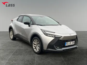 Car image 3