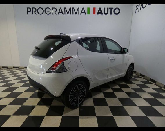 Lancia Ypsilon 51 kW image number 15