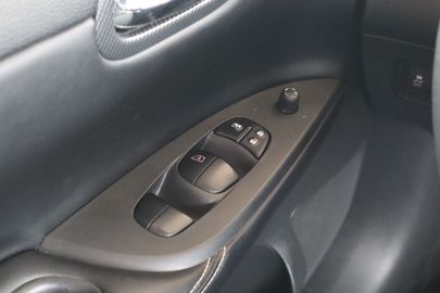 Car image 37