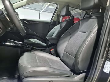 Car image 37