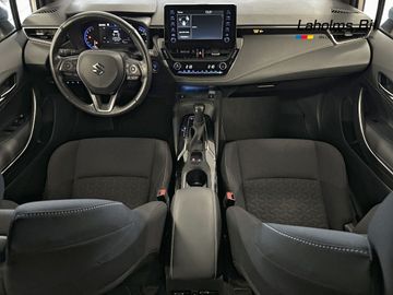 Car image 10