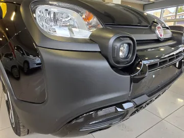 Car image 38