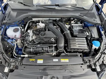 Car image 49