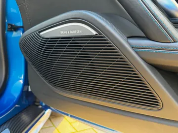 Car image 42
