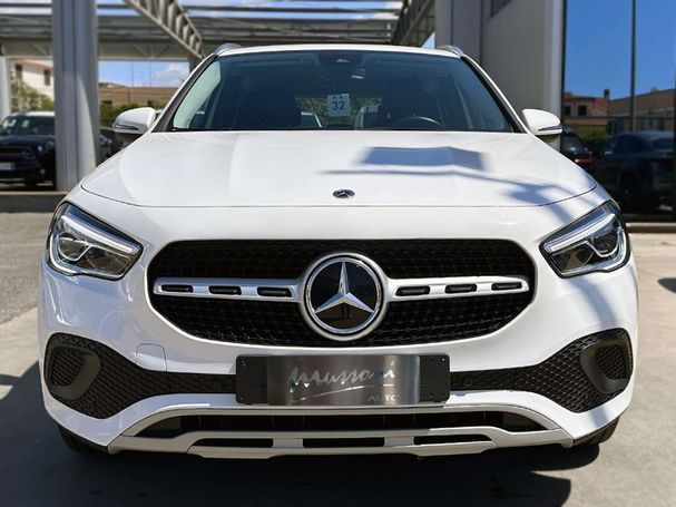 Mercedes-Benz GLA 200 110 kW image number 3