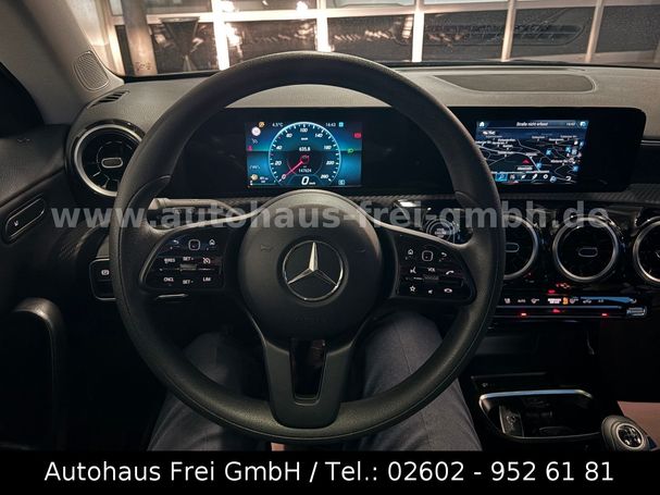 Mercedes-Benz CLA 200 Shooting Brake CLA 200 d 110 kW image number 20