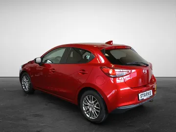 Car image 3