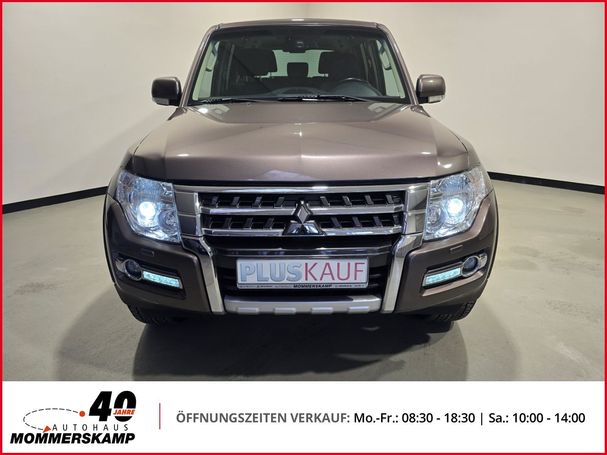 Mitsubishi Pajero 3.2 140 kW image number 4