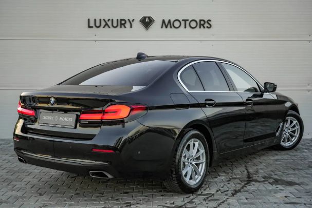 BMW 520d 140 kW image number 9