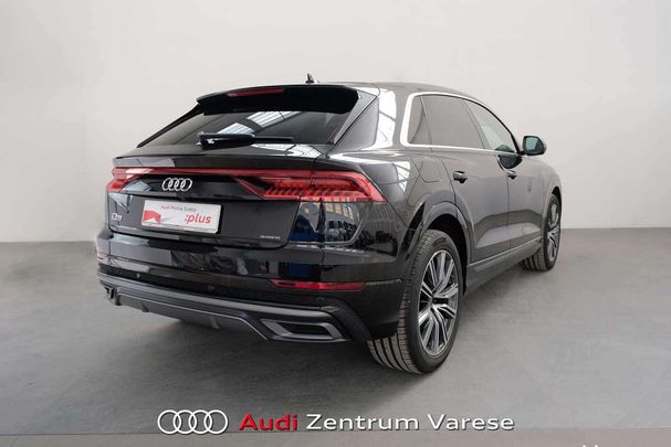 Audi Q8 55 TFSI quattro Tiptronic S-line Sport 280 kW image number 2