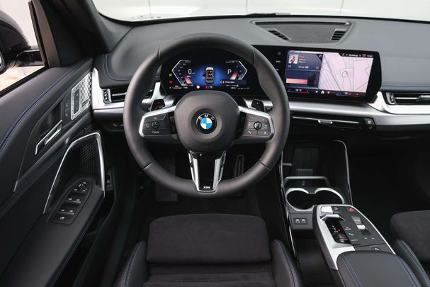 BMW X1 sDrive18i 100 kW image number 4