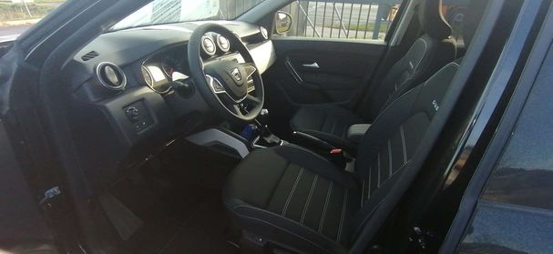 Dacia Duster TCe 67 kW image number 6