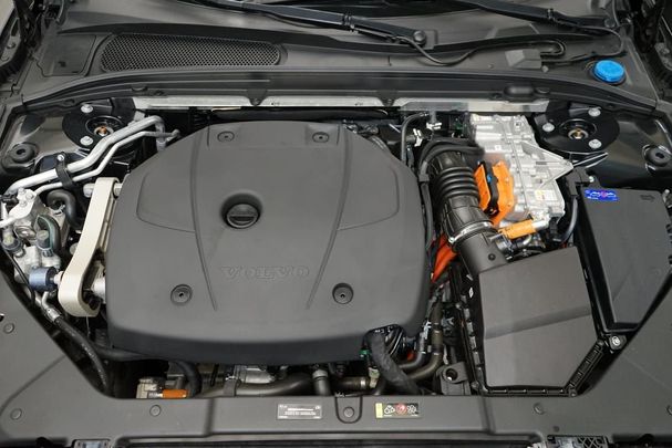 Volvo V60 T6 Recharge AWD 253 kW image number 9