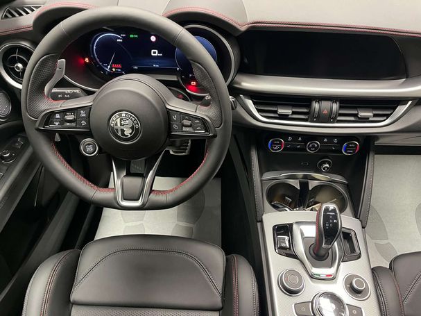 Alfa Romeo Stelvio 2.2 Q4 154 kW image number 19