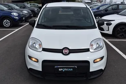 Car image 3