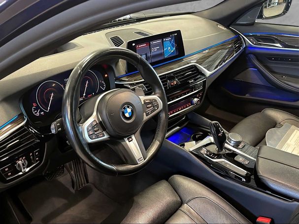 BMW 540d Touring xDrive Sport Line 235 kW image number 6