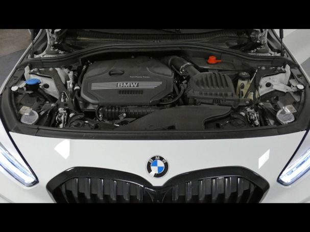 BMW 118i M Sport 101 kW image number 20