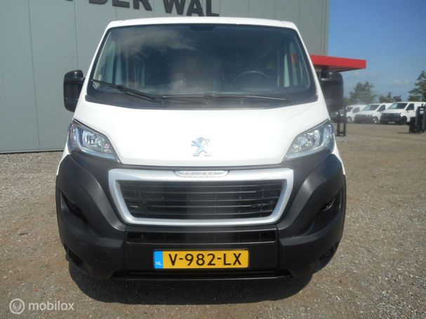 Peugeot Boxer HDi 330 96 kW image number 3