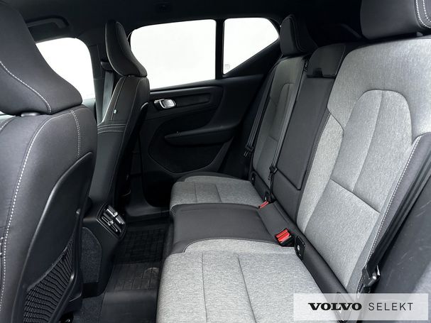 Volvo XC40 120 kW image number 17