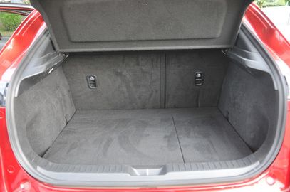 Car image 36