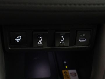 Car image 33