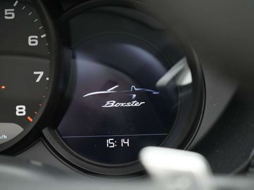 Car image 37