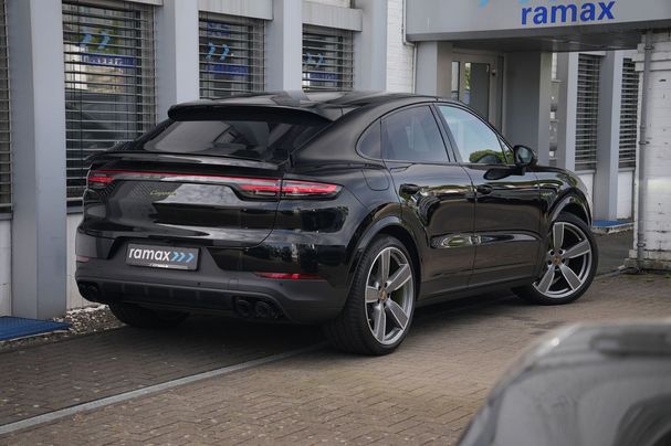 Porsche Cayenne Coupé E-Hybrid 340 kW image number 7