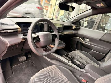 Car image 26