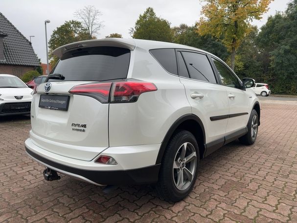 Toyota RAV 4 2.5 Hybrid 114 kW image number 3