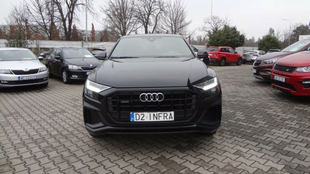 Audi Q8 210 kW image number 8