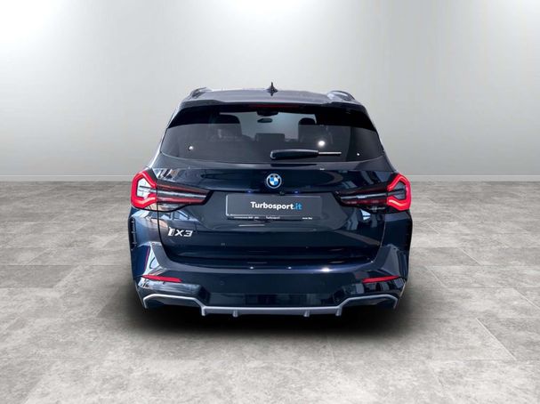 BMW iX3 M Sport Impressive 210 kW image number 23