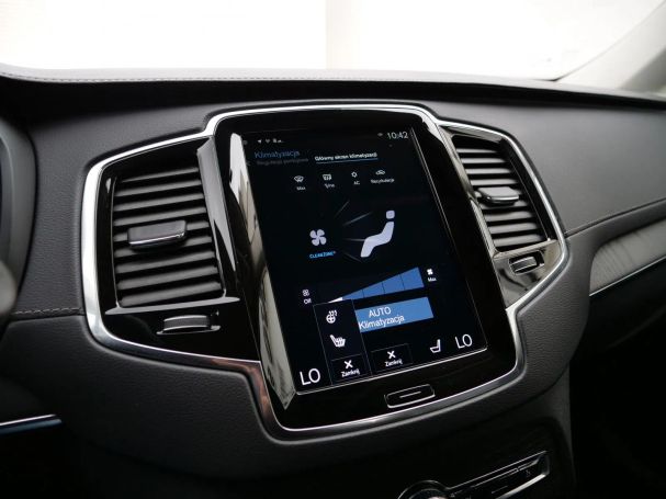 Volvo XC90 AWD 173 kW image number 26