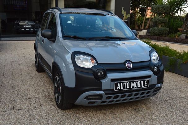 Fiat Panda Cross 1.0 Hybrid City 52 kW image number 4