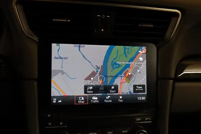 Car image 35