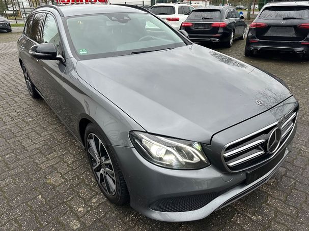 Mercedes-Benz E 220 d T Avantgarde 143 kW image number 2