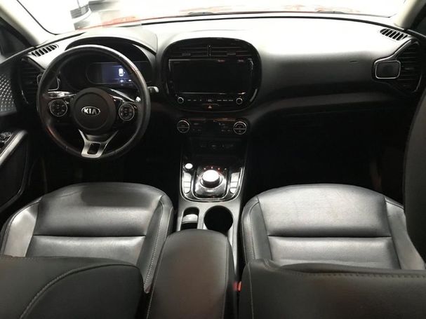 Kia Soul e 64 kWh 152 kW image number 7