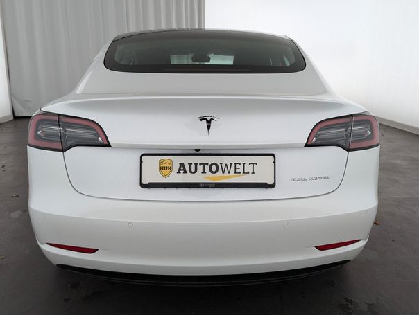 Tesla Model 3 Long Range AWD 324 kW image number 9