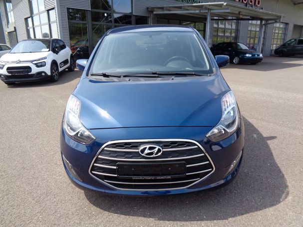 Hyundai ix20 1.6 blue Space+ 92 kW image number 3