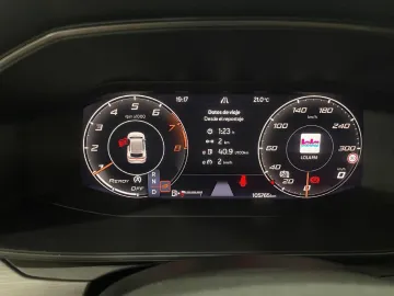 Car image 39