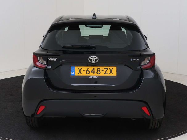 Toyota Yaris Hybrid 85 kW image number 46