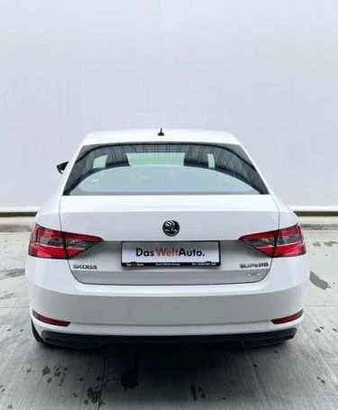 Skoda Superb 140 kW image number 3