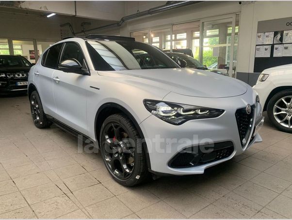 Alfa Romeo Stelvio 2.2 Q4 154 kW image number 2