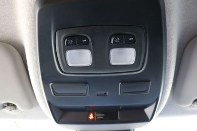 Car image 31