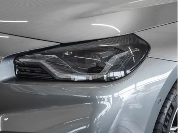 Car image 29