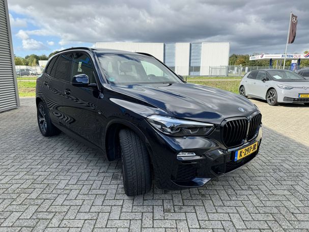 BMW X5 45e xDrive 293 kW image number 3