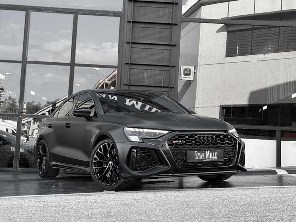 Audi RS3 quattro S tronic 294 kW image number 1