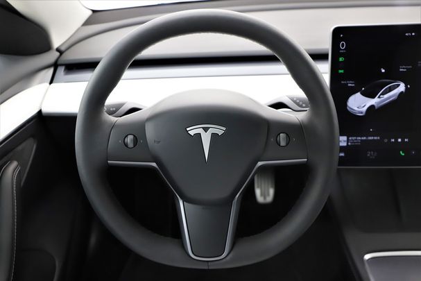 Tesla Model 3 AWD 208 kW image number 12