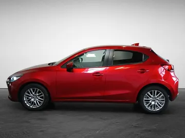Car image 4