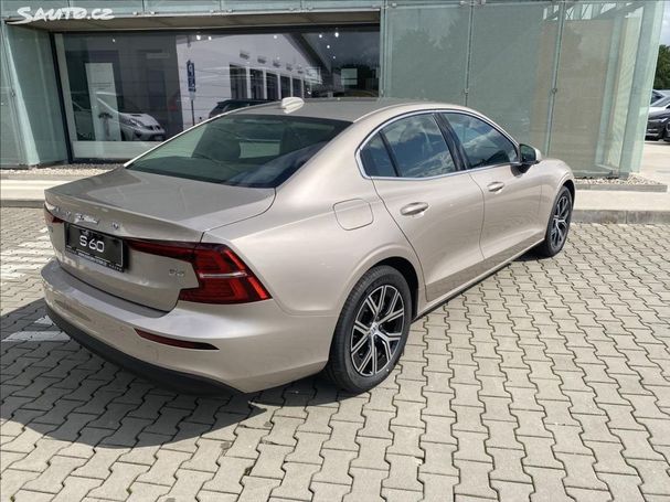 Volvo S60 B4 145 kW image number 7